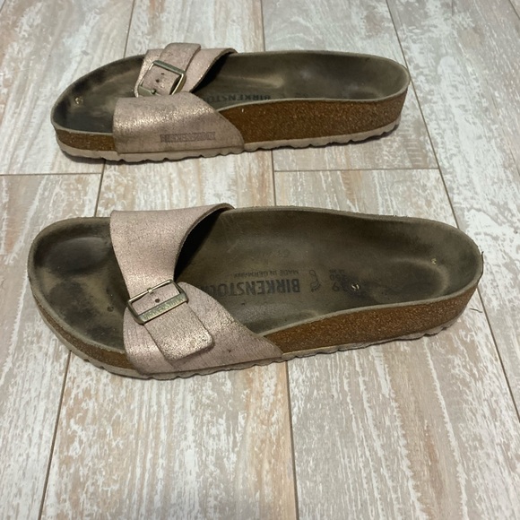 Birkenstock Madrid rose gold size 39